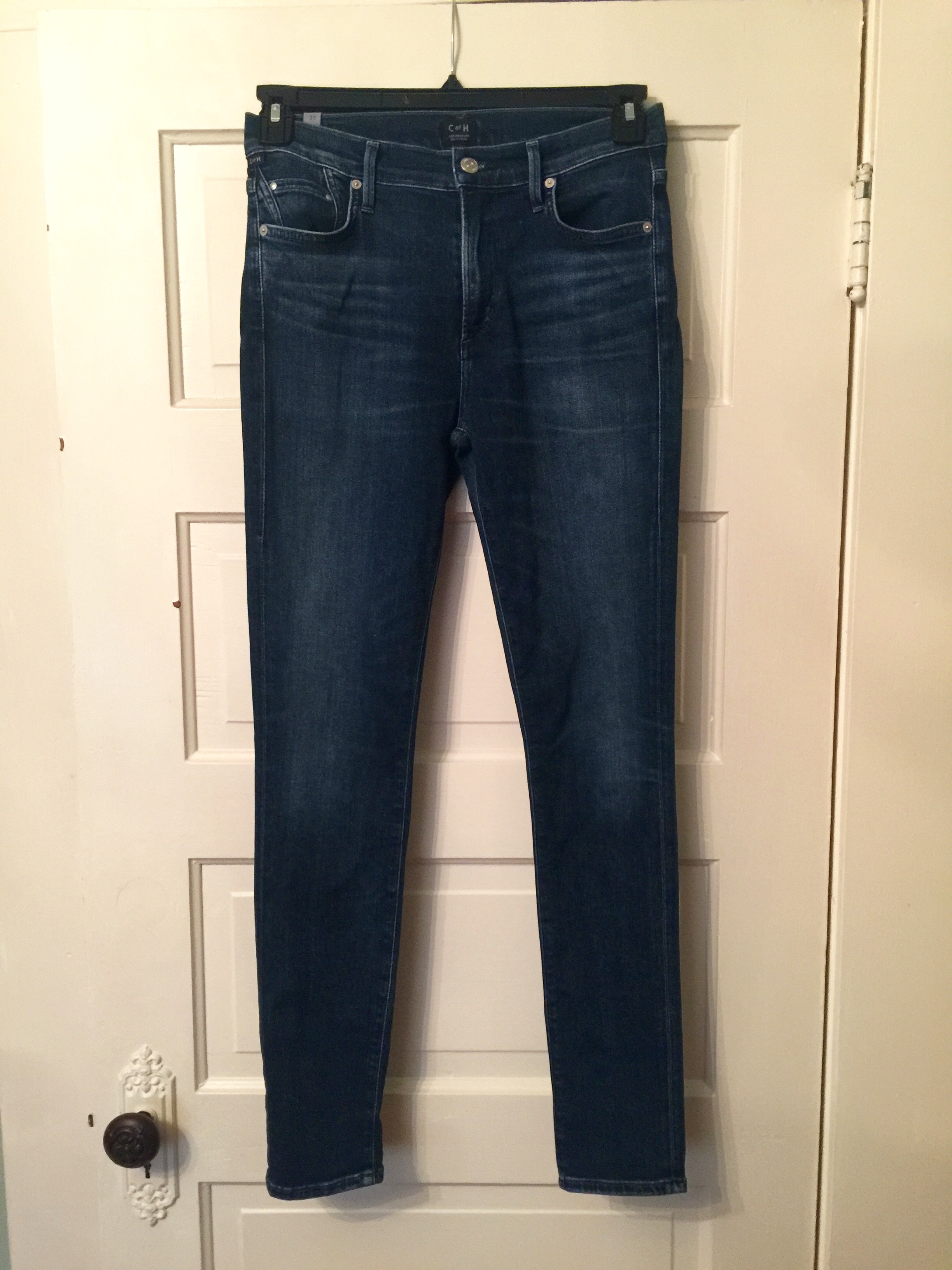 10-item wardrobe jeans